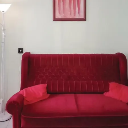 Three Bedroom Holiday In بيت للعطل *