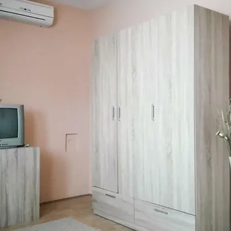 Three Bedroom Holiday In